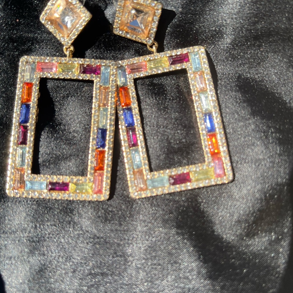 Elegant Multicolor Geometric Earrings